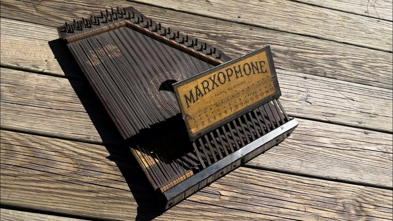 The Doors &lsquo;Whisky Bar&rsquo; played on my 1912 Marxophone