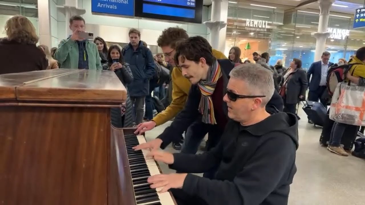 The Boogie Boys Turn Up During PIANO LIVESTREAM