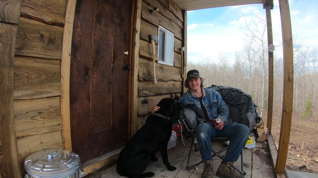 Bushcamp - Offgrid Cabin Upgrades, Starting to Paint the Chicken Coop