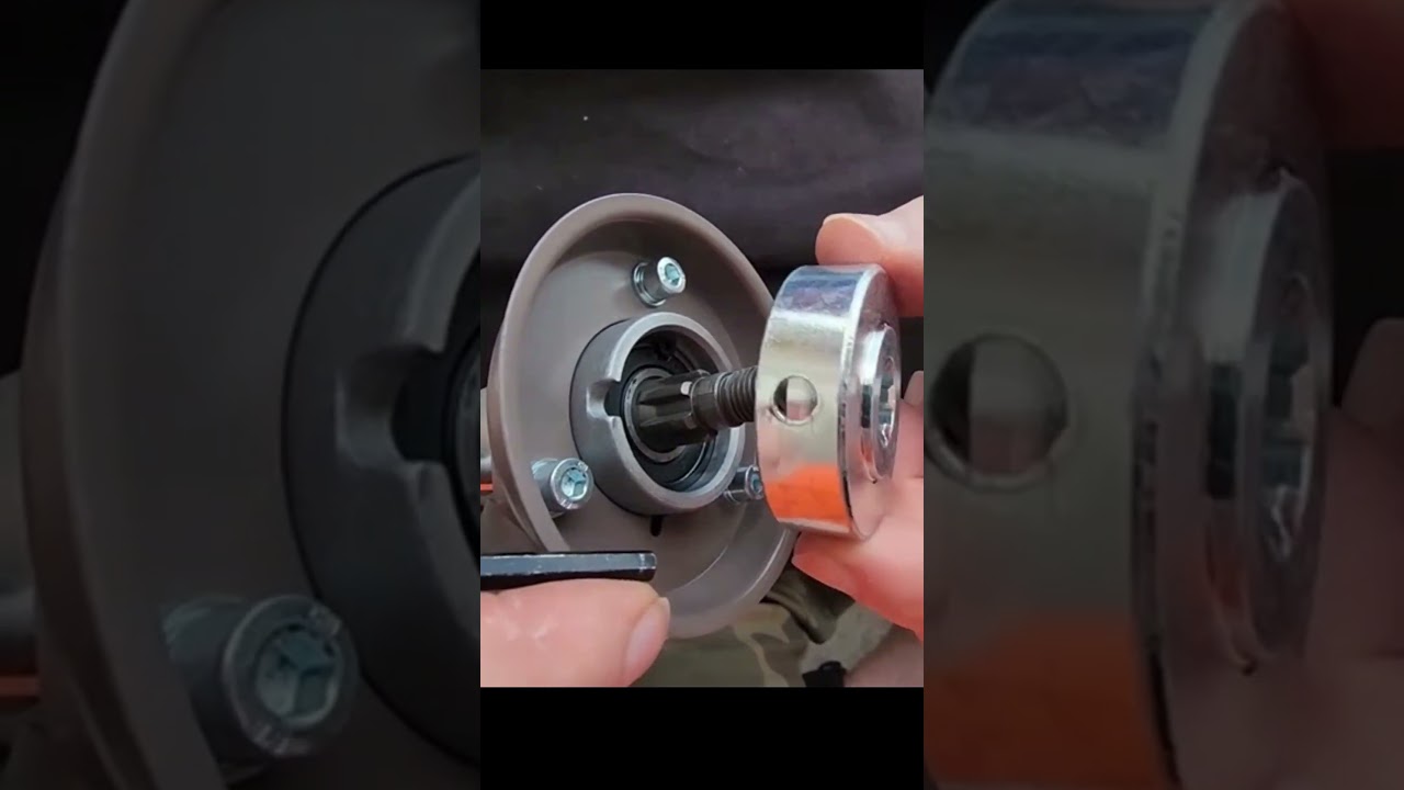 How to assemble the brush cutter 3T blade