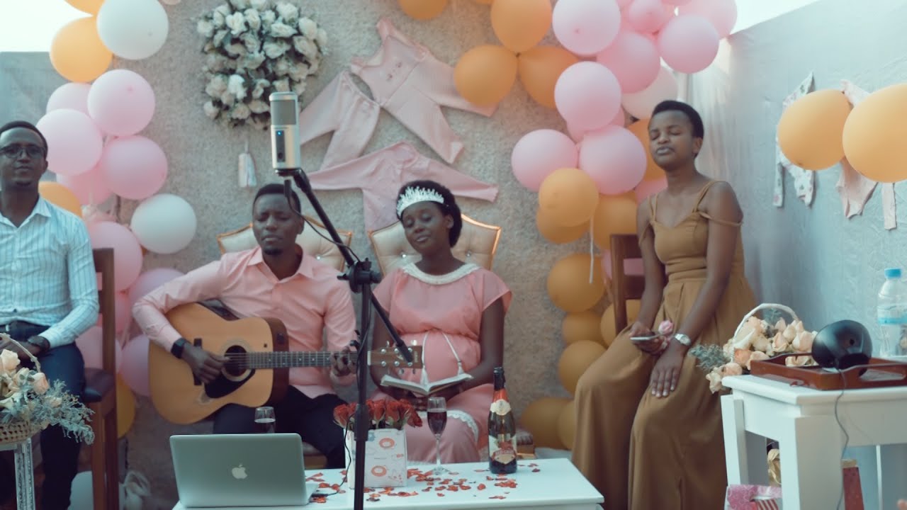 MORNING WORSHIP - PAPI CLEVER & DORCAS : EP50 #Aba_Yesu_bishimira #We_mutima_urira