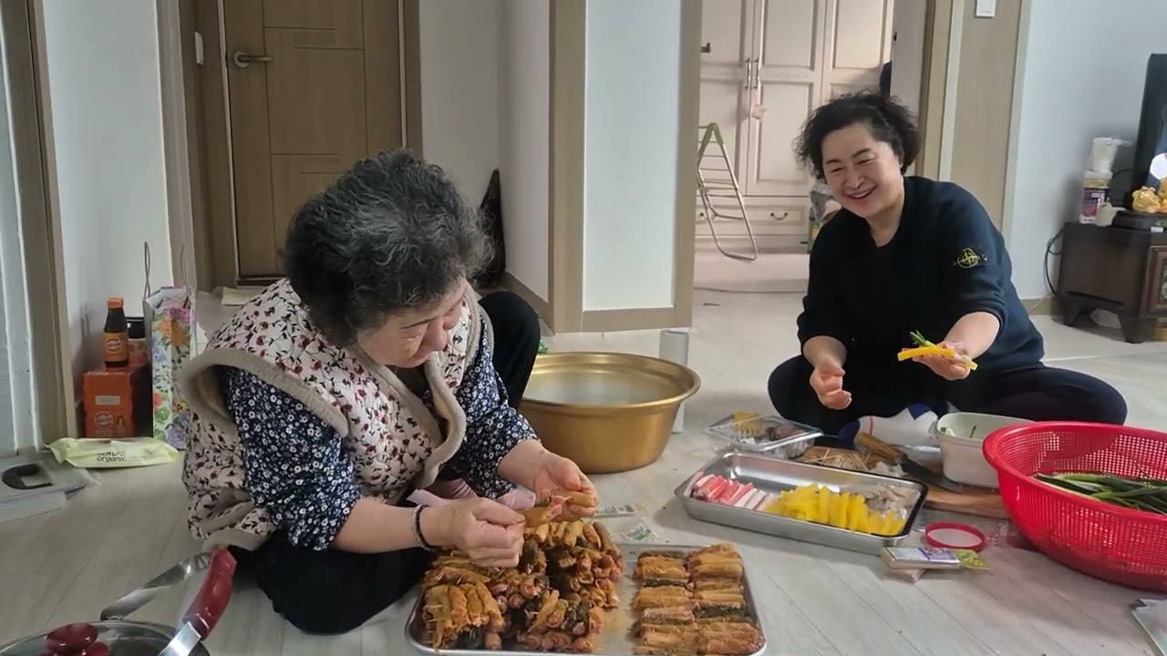 80살시골엄마 설날에 빠지면 큰일나는 김치꼬쟁이 부침개