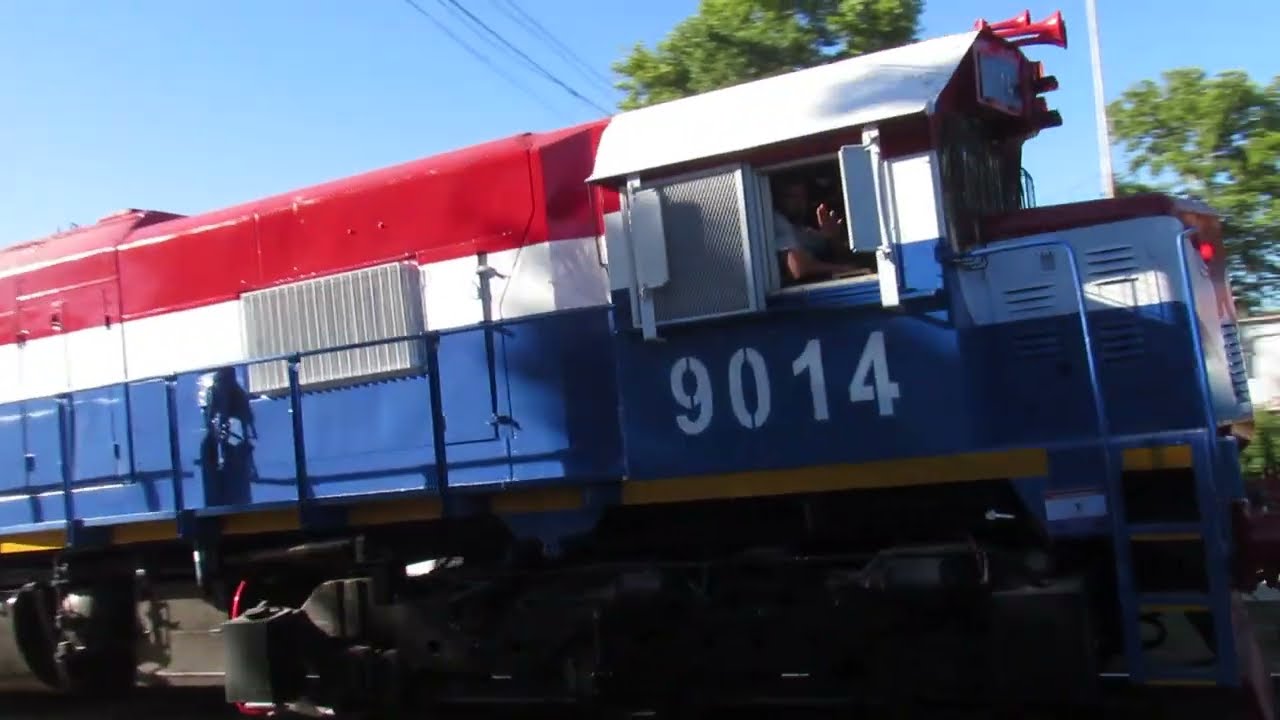 LA EMD-GT22 Nº9014 DE (NCA) INGRESANDO AL  PUEBLO DE (CAÑADA DE GOMES)santa fe...