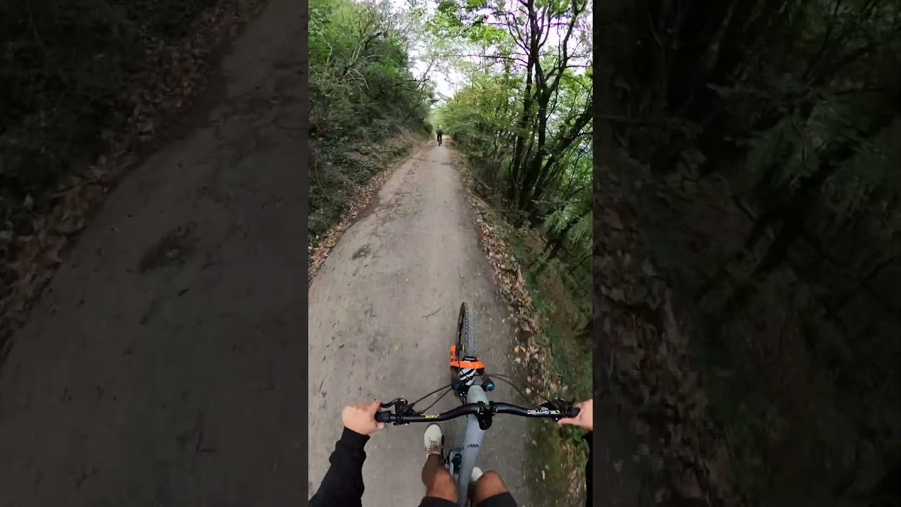 😱 SUIVRE UN VTT ELECTRIQUE EN MONT&Eacute;E #velo #v&eacute;lo #vtt #enduromtb #mtb #mountainbike #downhill