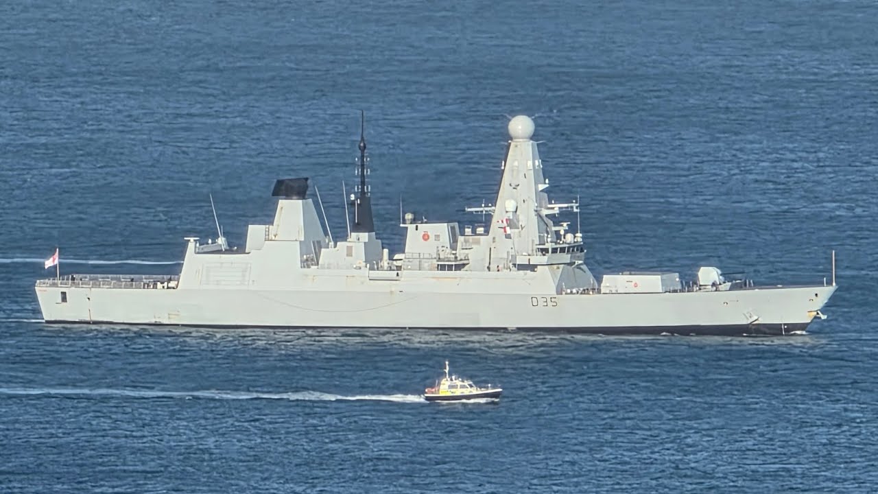 HMS Dragon - 09:19 Tuesday 17th March 2026 Devil's Gap Battery Gibraltar 🇬🇮 Mediterranean 