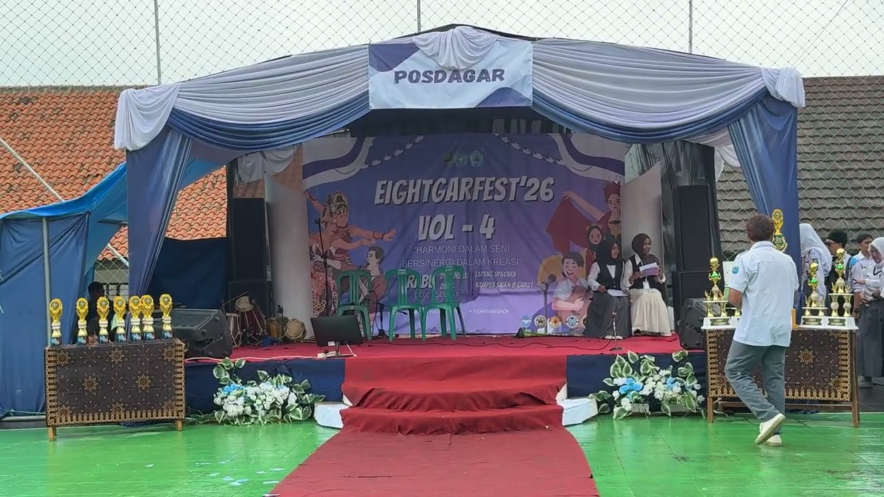 Drama Musikal Guru dan Staff TU SMKN 8 Garut Pada Acara EigharFest 2026 Vol.04