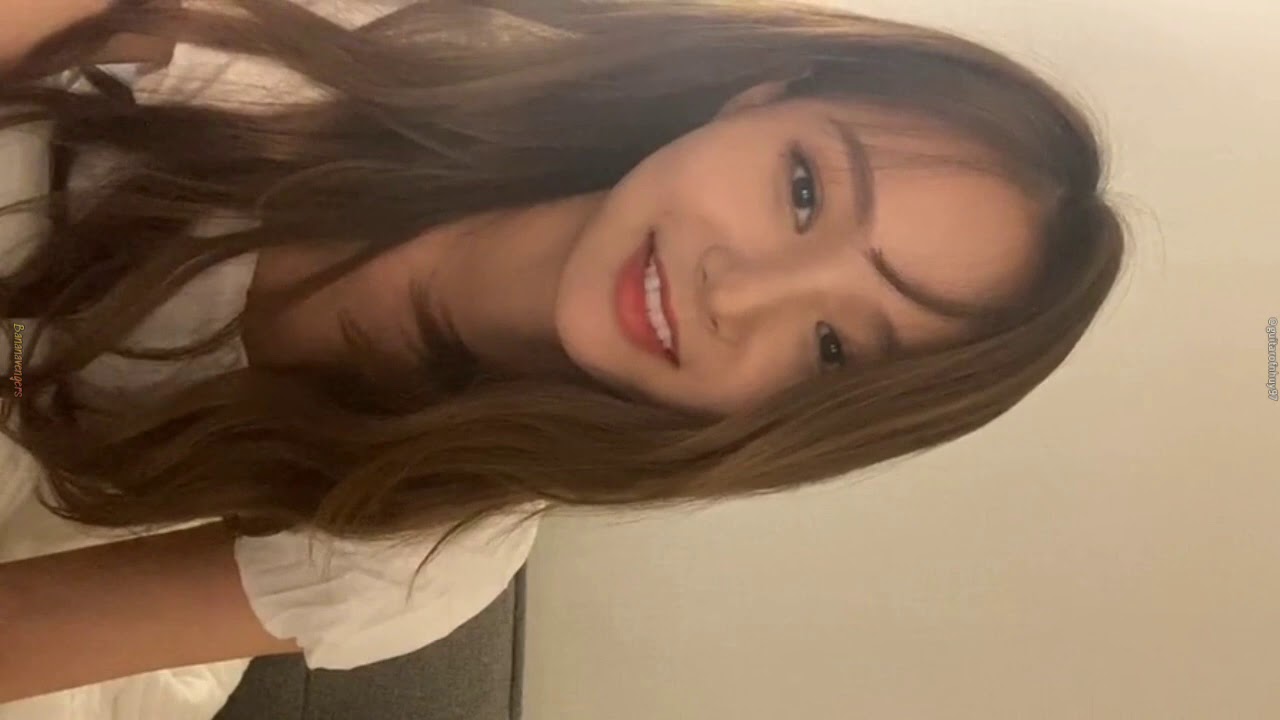 [200814] MOMOLAND's former YeonWoo's instagram live - 모모랜드 연우의 인스타 라이브 방송