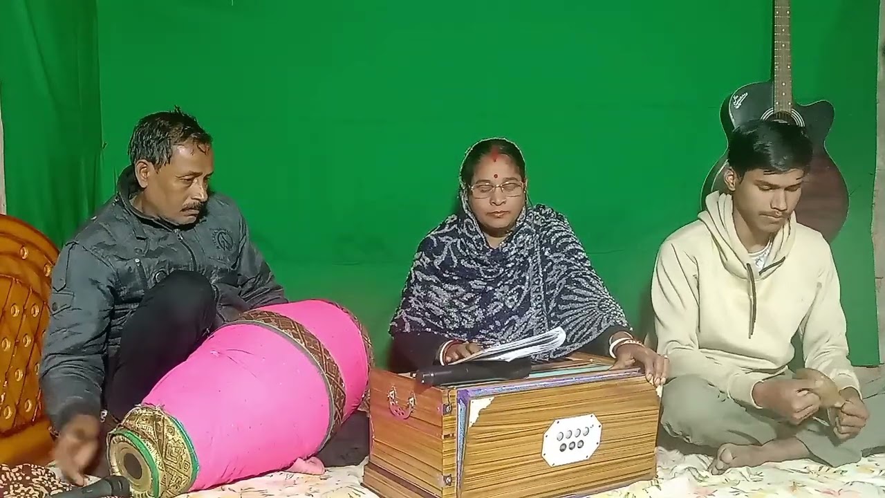 গুরুদেবের যুগল চরণ বজরে