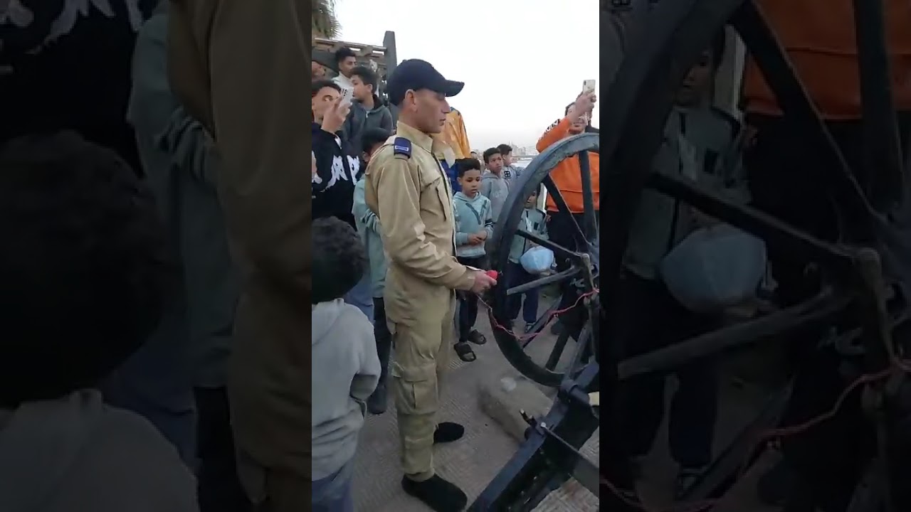 قبل الأذان بدقائق.. زحام وفرحة حول مدفع رمضان على كورنيش بسوهاج