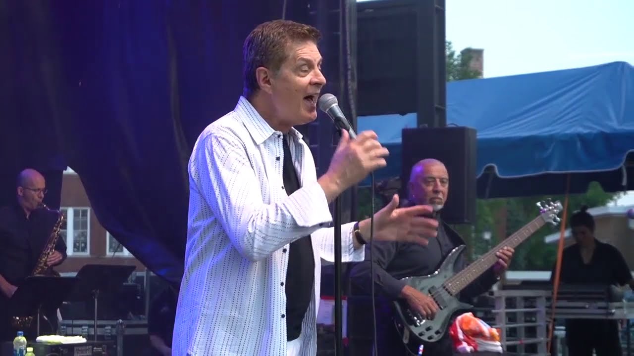 The Buckinghams -- Don't You Care and Hey Baby (They're Playing Our Song)