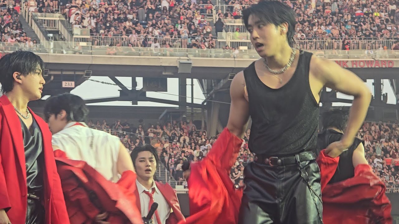 Domino - Stray Kids DominATE Washington 062325 Fancam