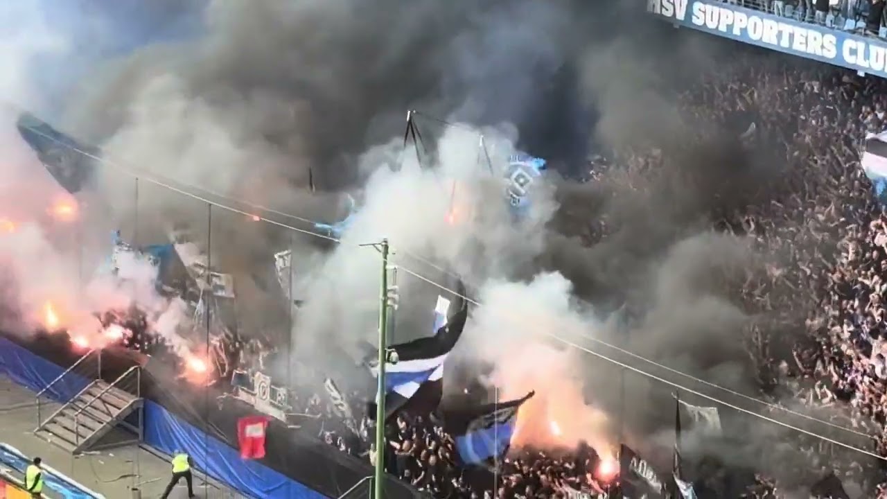 HSV vs. St.Pauli 03.05.2024 vor dem Spiel beim Aufwärmen