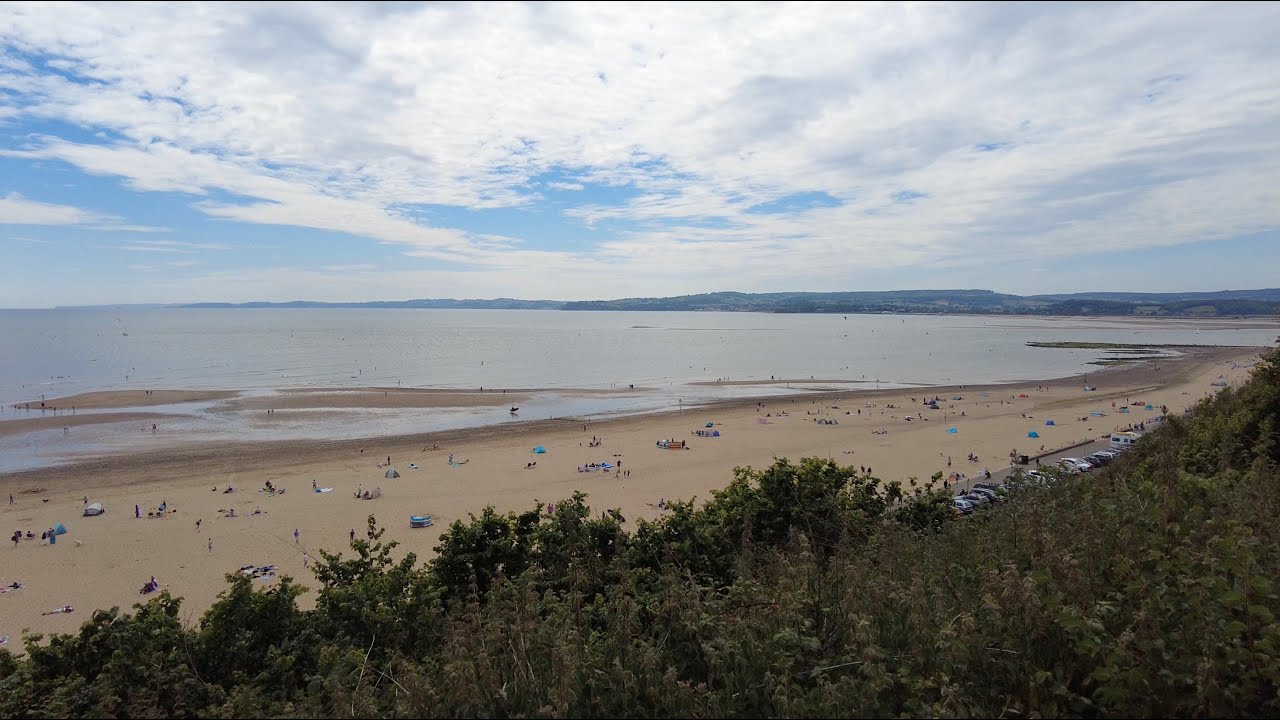 Orcombe Point and the Beach in Exmouth (4K, 60 FPS, 2022.06.02)