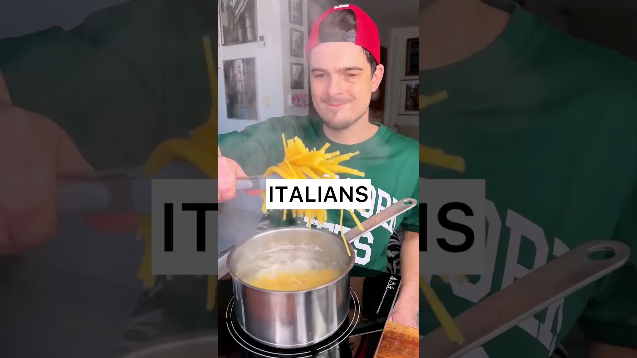 Italian way is the best way, or not?😁🍝😌🤌&hearts;️| Normal vs Italian cooking spaghetti | CHEFKOUDY