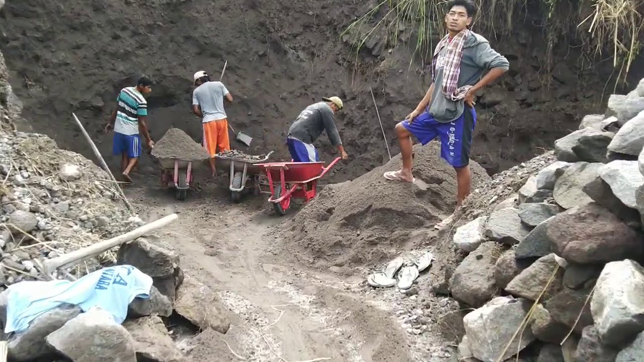 vlog merapi proses penambang pasir manual