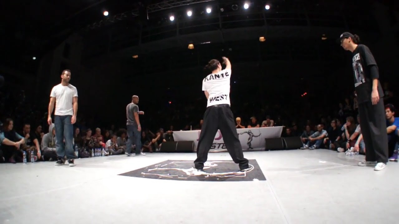 Just Debout GER 2012 Popping Finale - Bruce & Gator vs Mofak & Gipsy.wmv