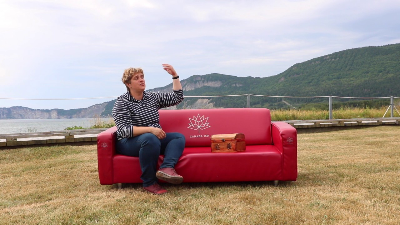 Red Couch Tour - Forillon - Cl&eacute;o-V&eacute;ronique Prince