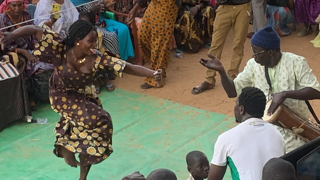 Dimou Soninke à l'accueil de Mme MIMI TOURE à bakel