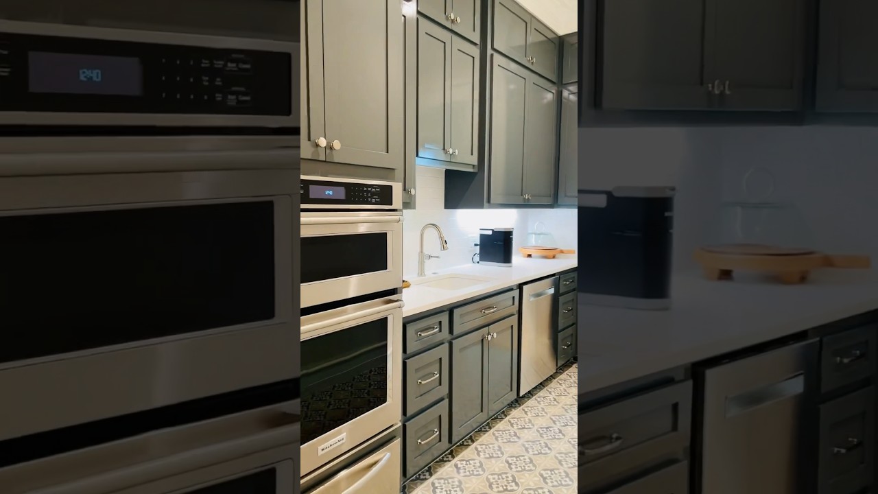 Luxury Gourmet Kitchen and Dreamy Butler's Pantry with Thermador Appliances and Custom Cabinets#reel