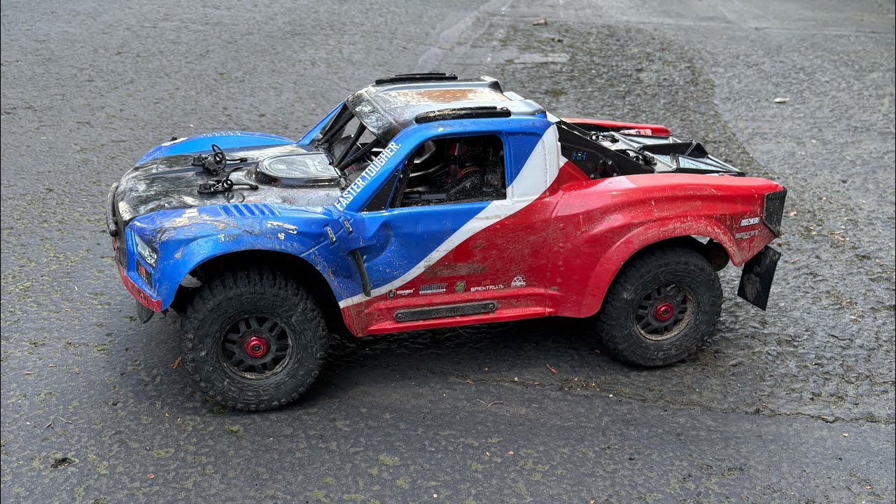 Walk ‘n Bash at the Warehouse- Arrma Mojave 4S