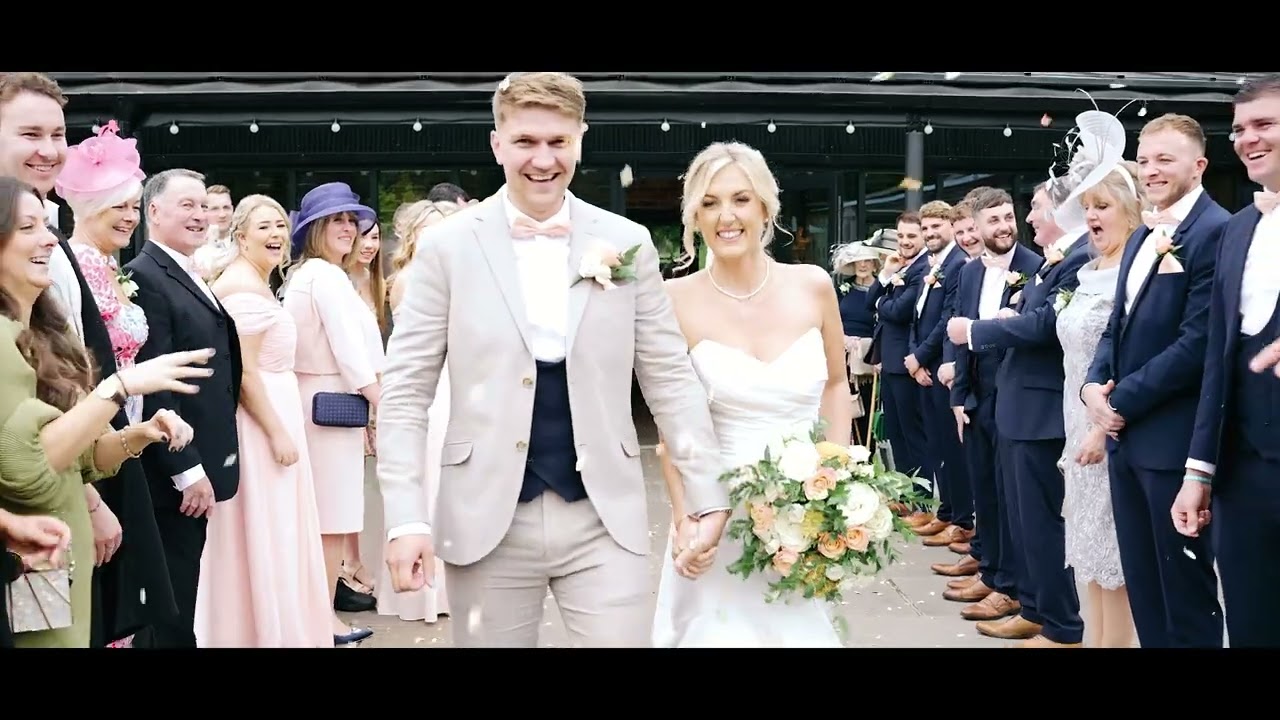 Alix & Callum | Foxtail Barns