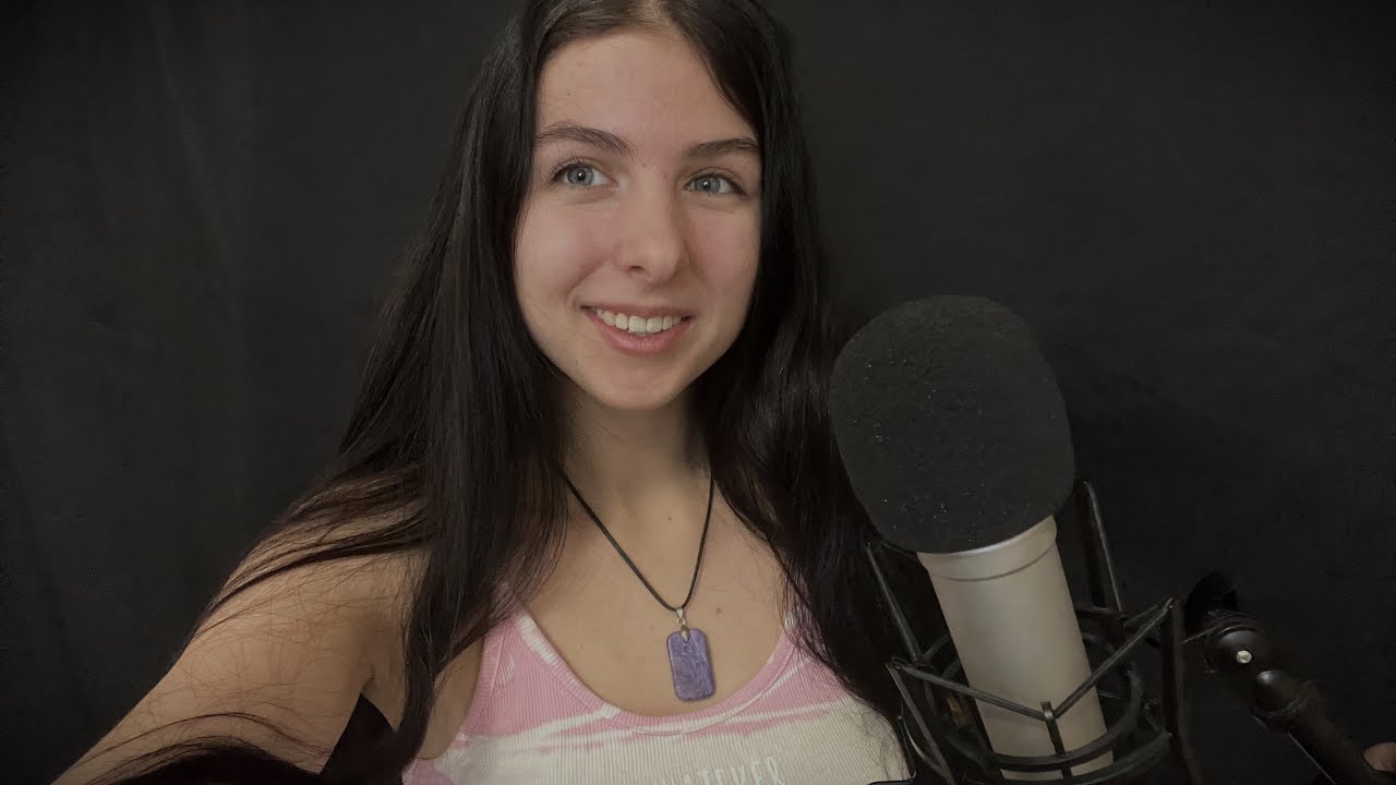 ASMR ESPAÑOL con voz suave 🤍 te cuento una historia rarísima [Soft Spoken + fuego]