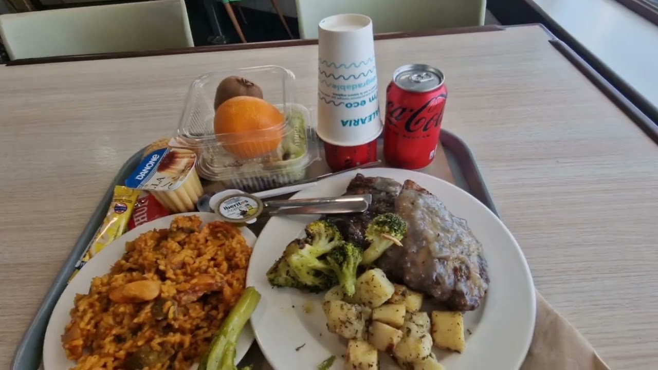 Von Ibiza herunter mit der Fähre nach Barcelona. Anschliessend zur Ladestelle für Morgen.