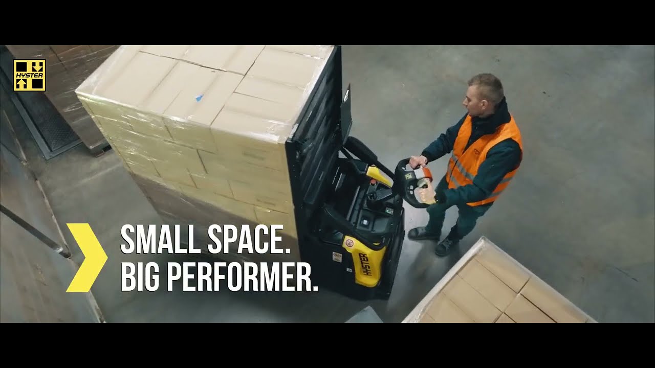 עגלת משטחים חשמלית מתקדמת מבית הייסטר HYSTER - ביצעים גדולים במקום ובמחסנים צפופים