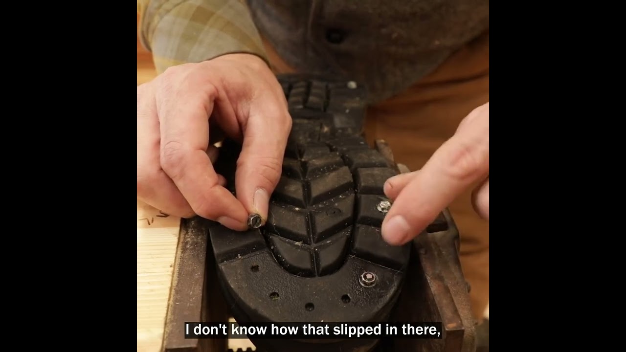This Simple Shoe Hack Will Change How You Handle Ice Storms! 🙌 DIY Ice Cleats