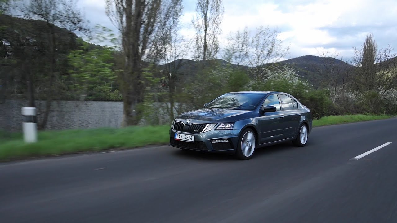 &Scaron;koda Octavia RS v Auto ESA
