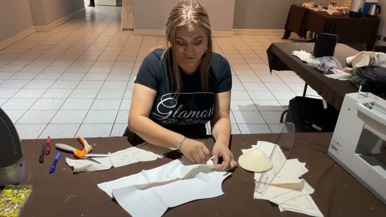 Marcar estructura con busto definido y reduccion de estomago