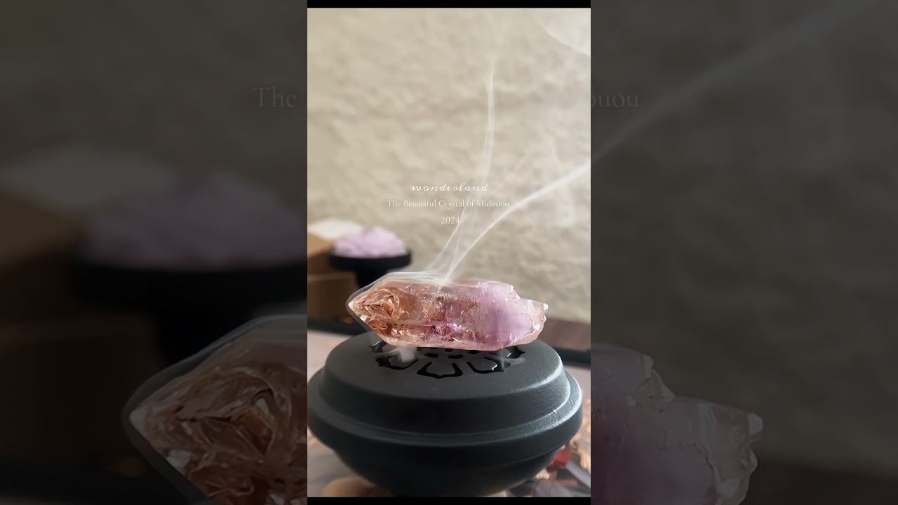 Watching the process of crystal purification is like the soul being purified ~ 