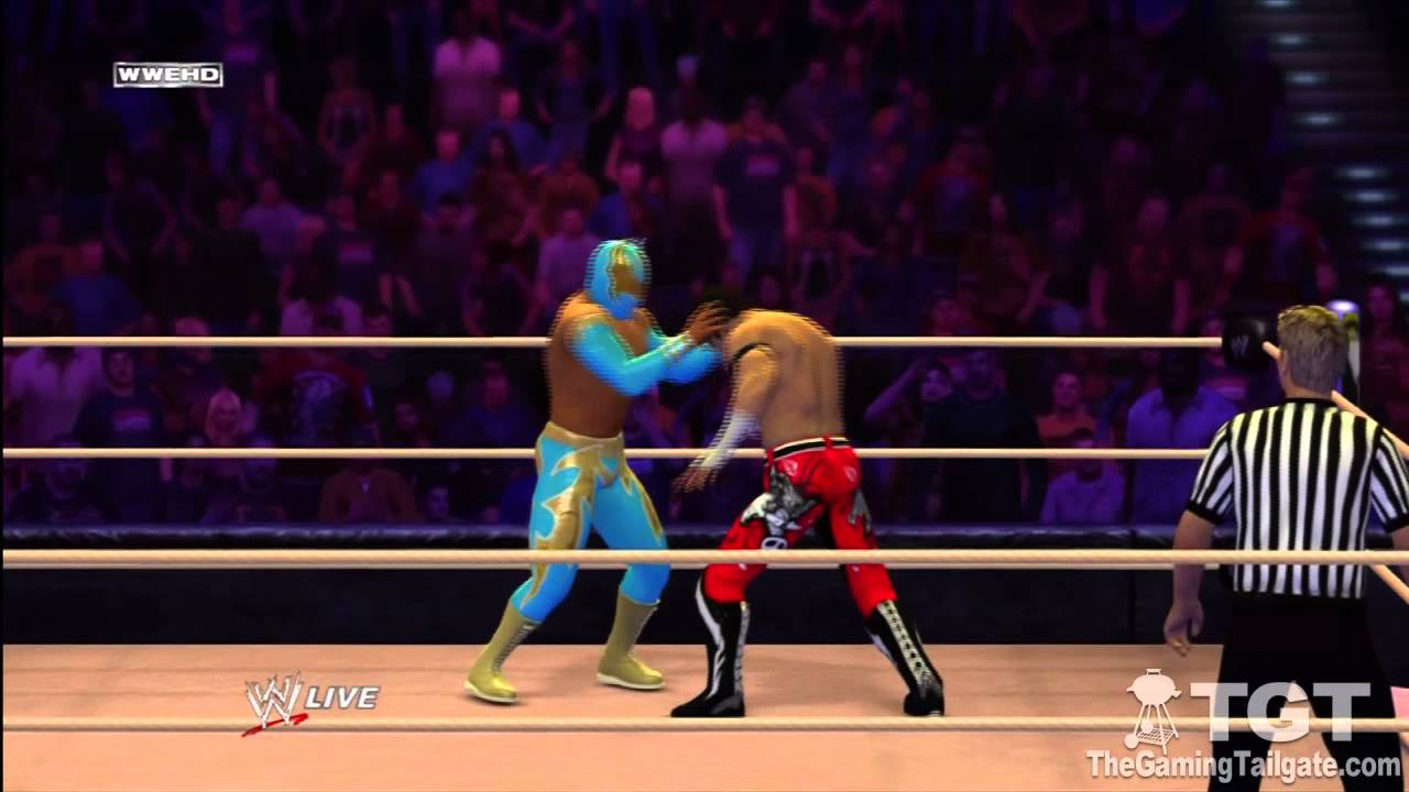 WWE '12 - Sin Cara v Evan Bourne