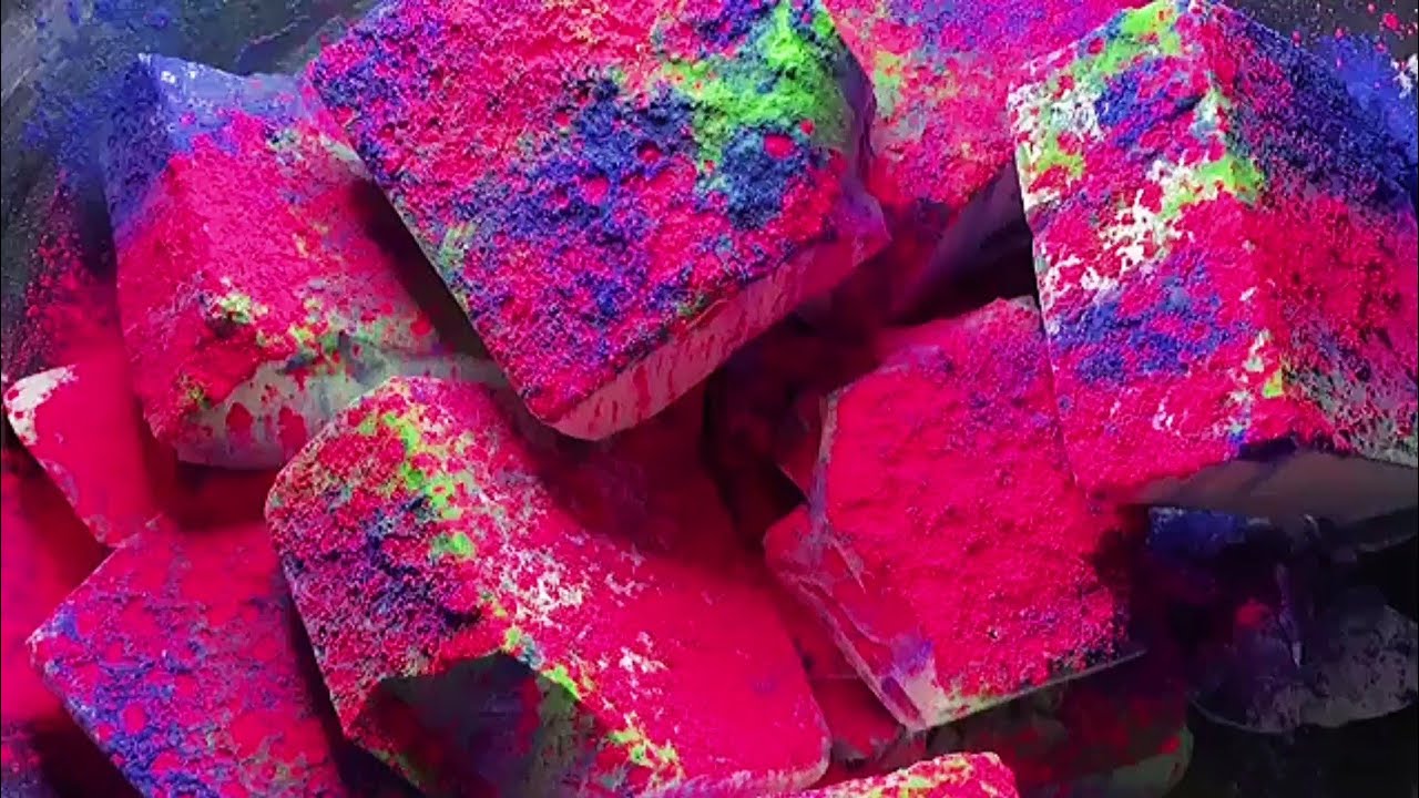 Soft n Crunchy Gym Chalk Crushes | Lots of Powdery soft Ader gym Chalk | ASMR Trending