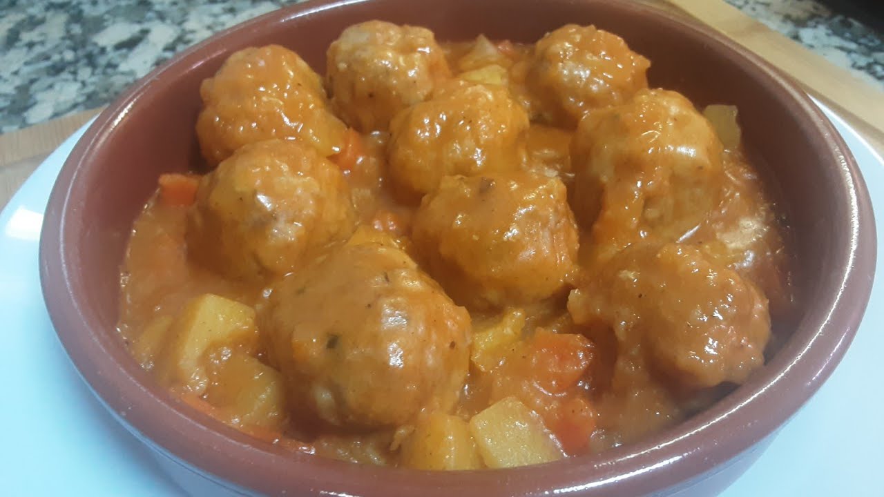 Como hacer ALBONDIGAS EN SALSA DE LA ABUELA , jugosas y deliciosa 😋 os encantará su sabor 👌🏼