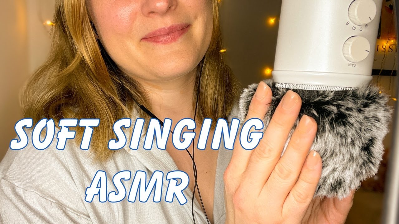 ASMR Soft Singing and Mic Scratching!