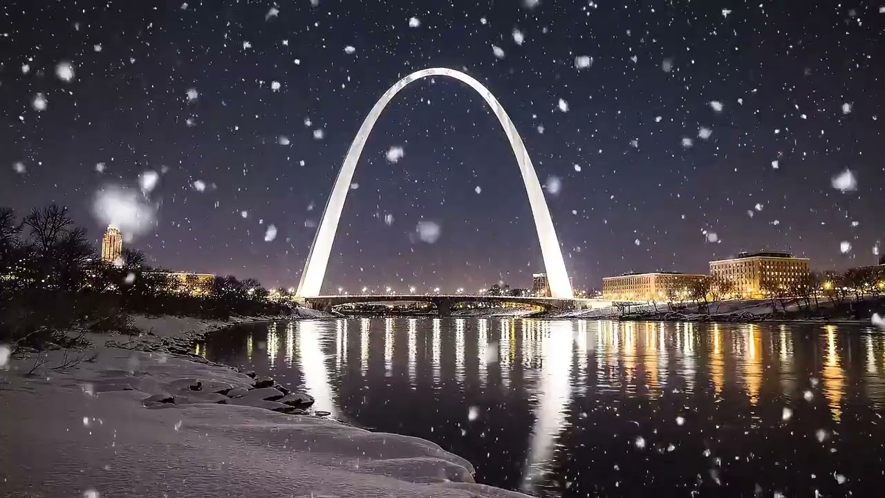 Snowfall at the Gateway Arch | Winter Screensaver 6 Hours