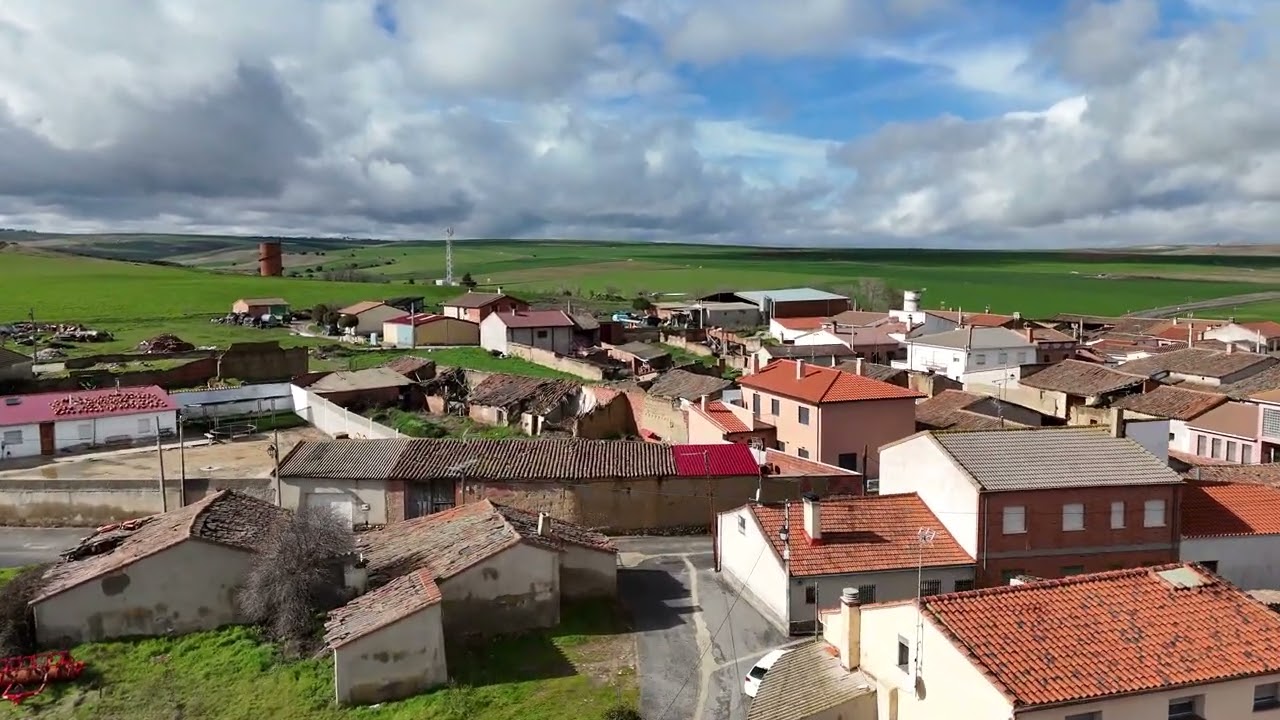 Blascomillán, un rincón de Ávila donde el tiempo susurra entre piedras y tradiciones