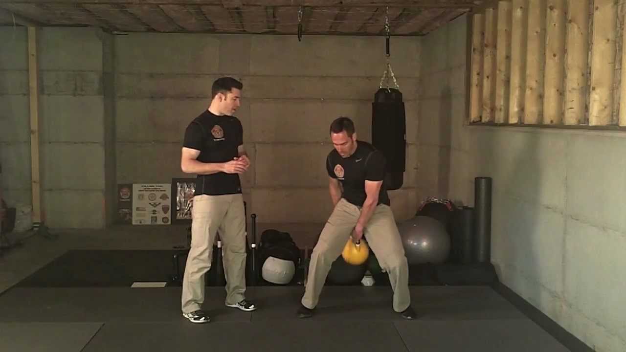 Firefighter exercise | Kettlebell Figure 8 | Firefighter Peak Performance