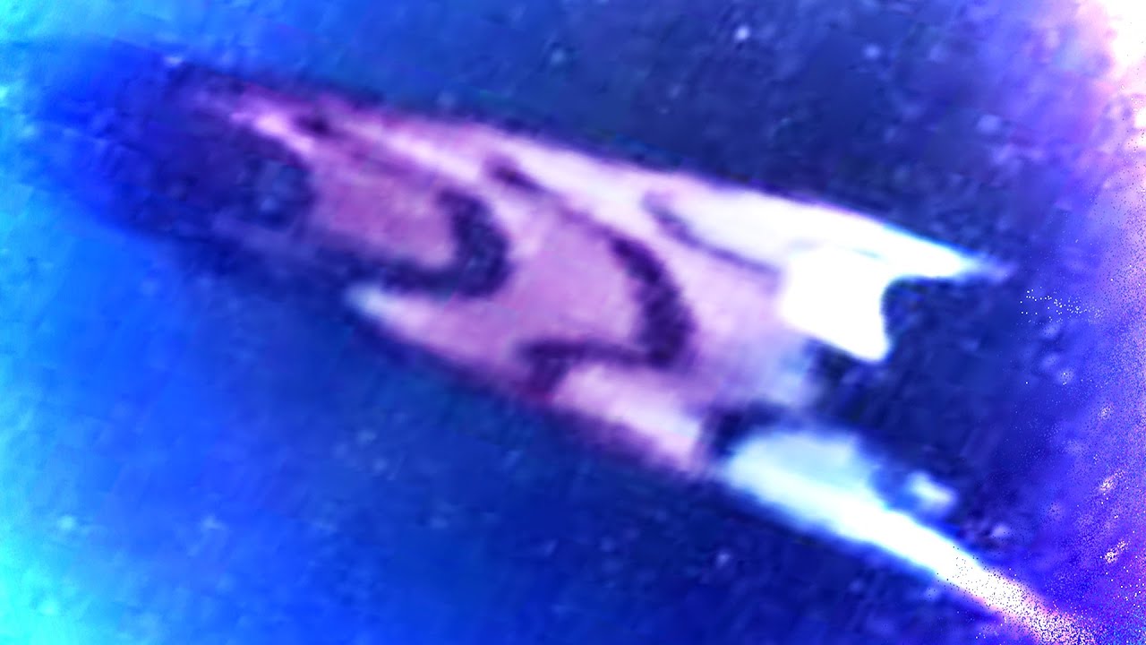UFO Sightings 2015 | Most Amazing Sighting from ISS - Feed gets Cut!!