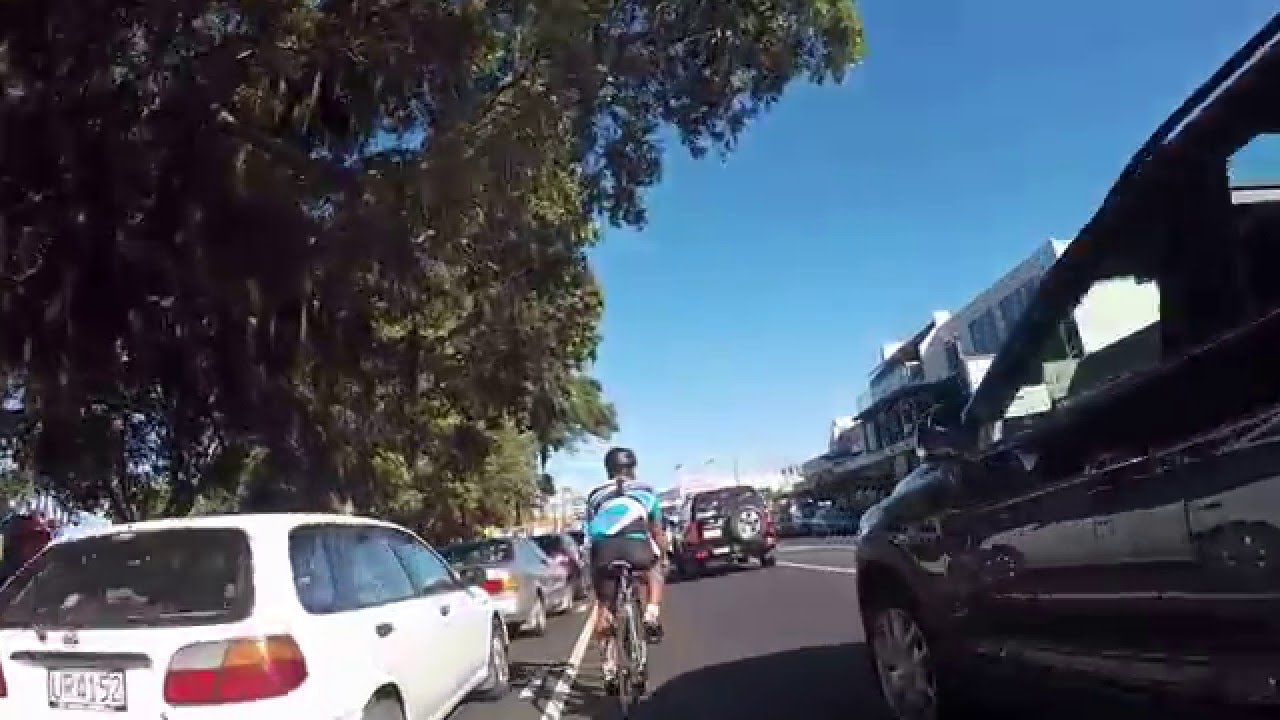 Cycling around Auckland