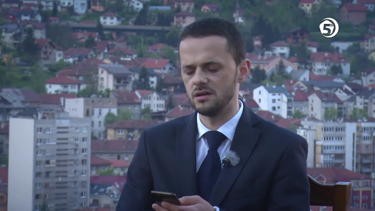 Mustafa Isaković - Učajluke tražimo (IZ ARHIVE Televizije 5)