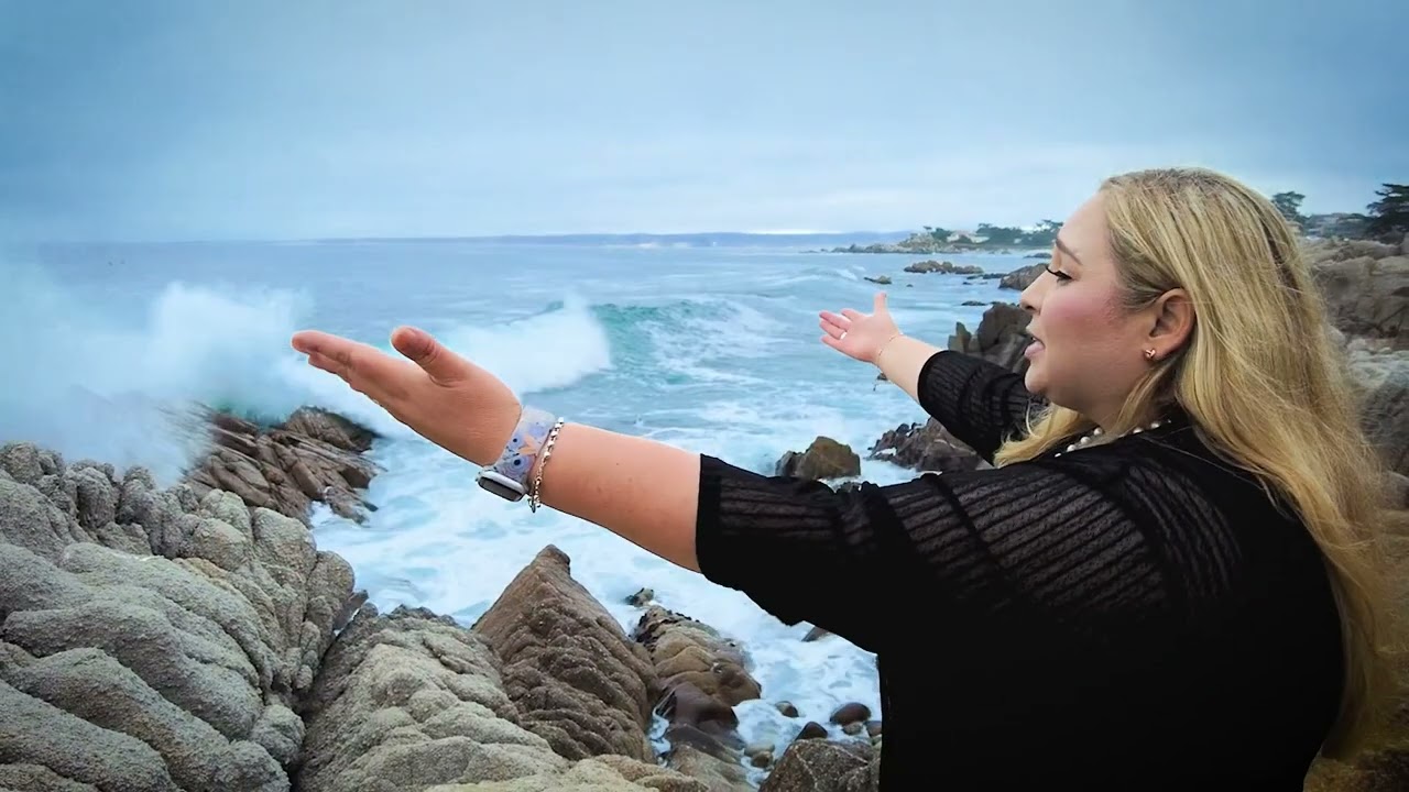 Mi Vida Esta Confiada En Dios🙏🏻Cover María García Oficial de Salinas California 🙏🏻