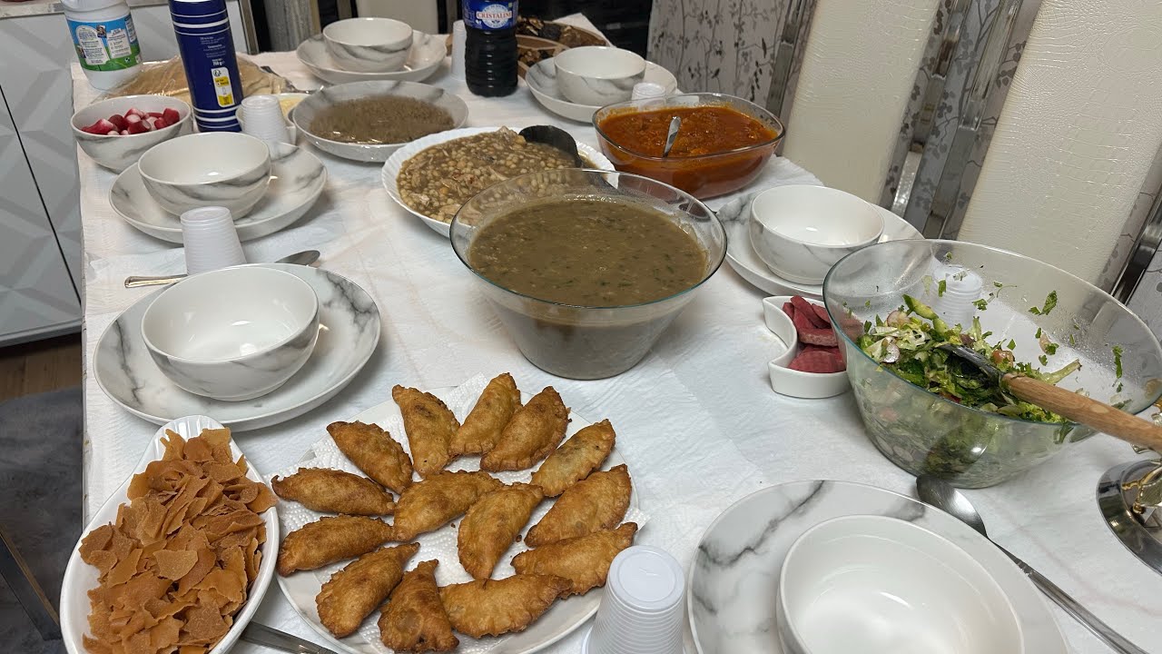 أفطارنا اليوم كان اطيب مغربية على الطريقه البيروتية 👍👍