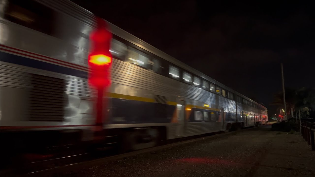 Weekly video with the Amtrak Coast Starlight with 2 Amtrak CA cars and with a Pacific Surfliner car