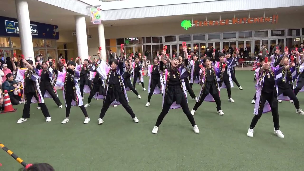 たまプラーザYOSAKOIソーラン2025 ～ 桐蔭学園小学校 鉄～KUROGANE～ （フェスティバルコート）