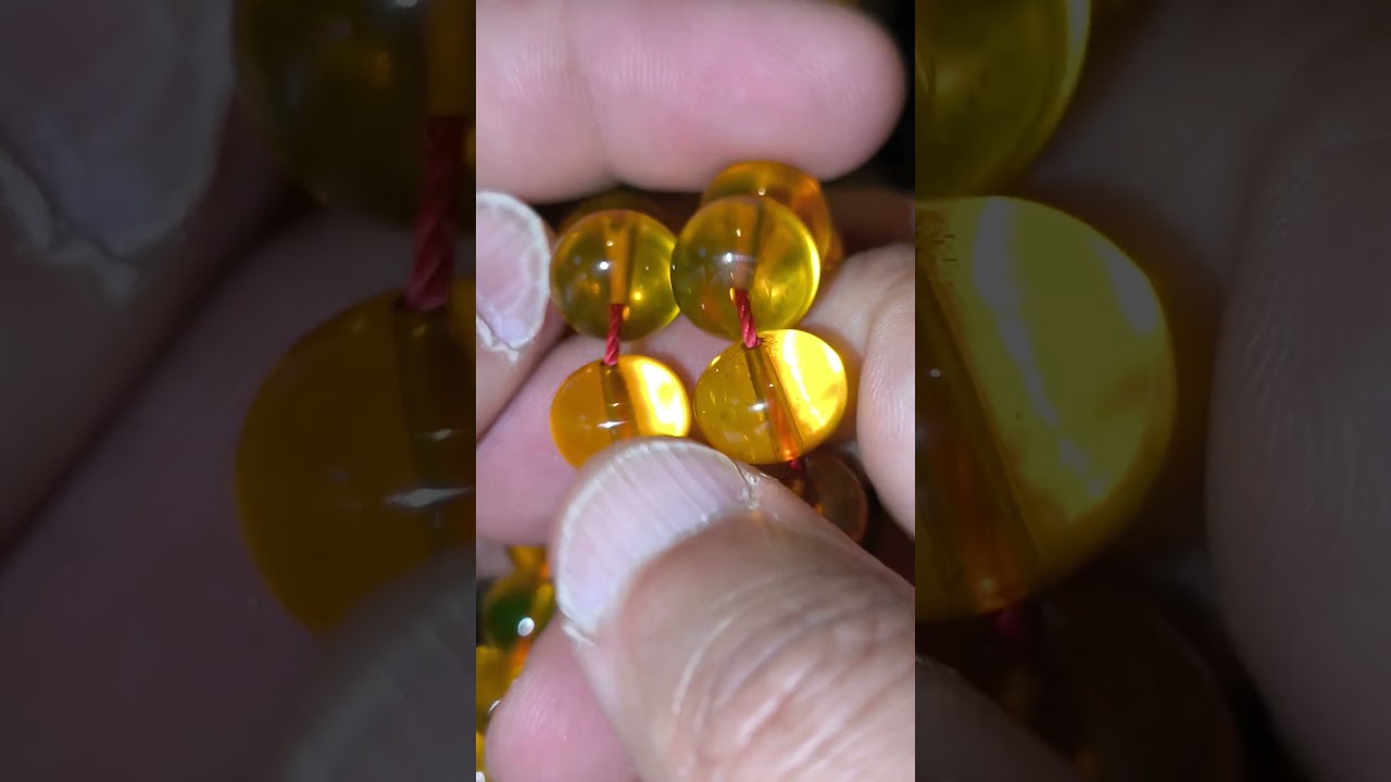 ABİLER COK GÜZEL BİR DOMİNİK YANSIMALI KATALİN 925 AYAR GÜMÜŞ PÜSKÜLLÜ İNANIN ÇOK UYGUNA
