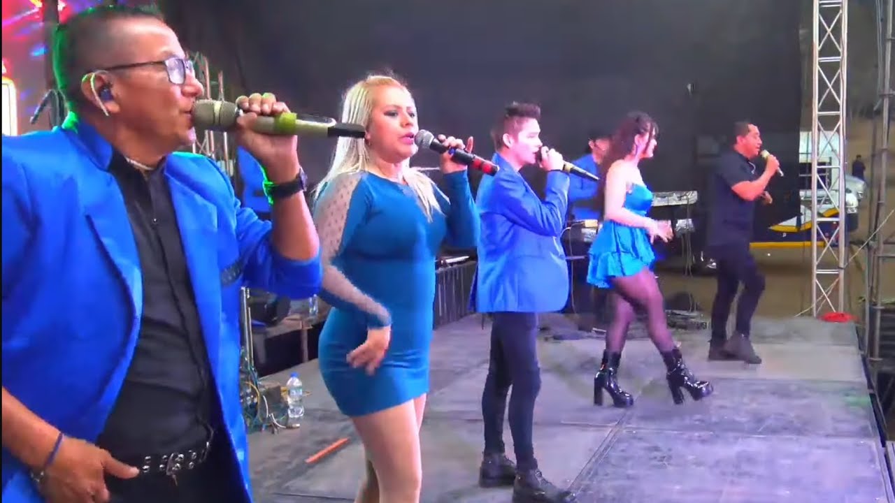 Los Tokes desde  Cruzche Cuarto Centro Santa Cruz del Quiché   (vocalista Wendy Hernández)