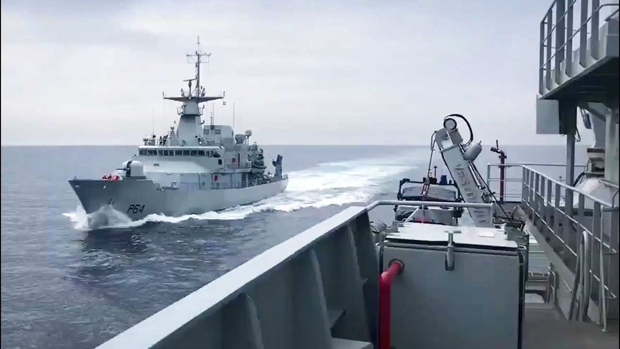 Irish OPV L&Eacute; George Bernard Shaw seen from HMS Tyne