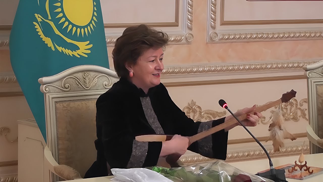 Татьяна Бурмистрова — женщина, которая поёт сердцем | Казахские песни и домбра